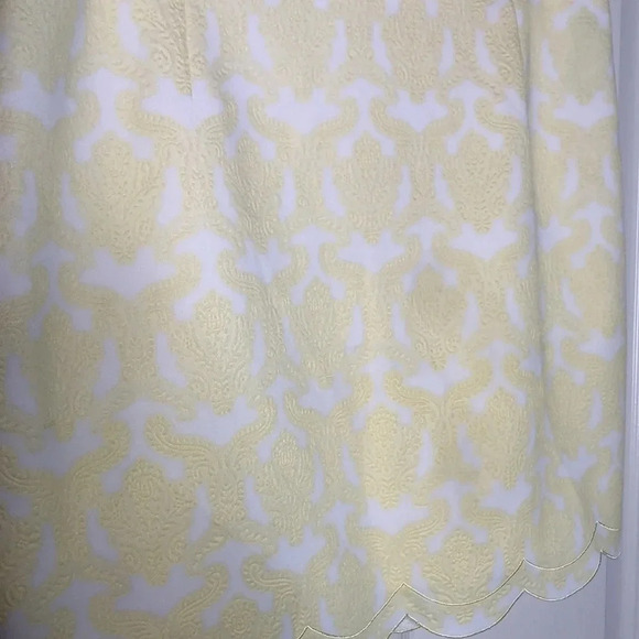 COLOR BLOCK Embossed Tulip Hem Skirt - Picture 2 of 11